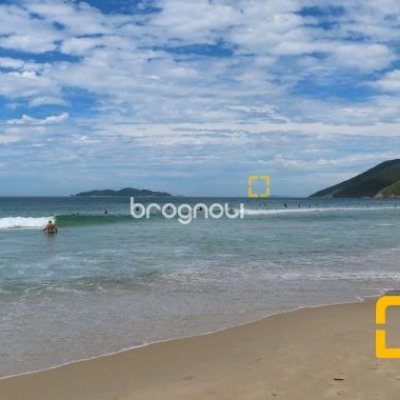 Terreno com 510m², no bairro Açores em Florianópolis