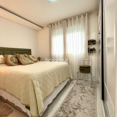 Apartamento com 78m², 2 quartos (sendo 1 suíte), 1 garagem, no bairro Ingleses em Florianópolis