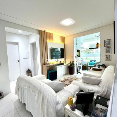 Apartamento com 78m², 2 quartos (sendo 1 suíte), 1 garagem, no bairro Ingleses em Florianópolis