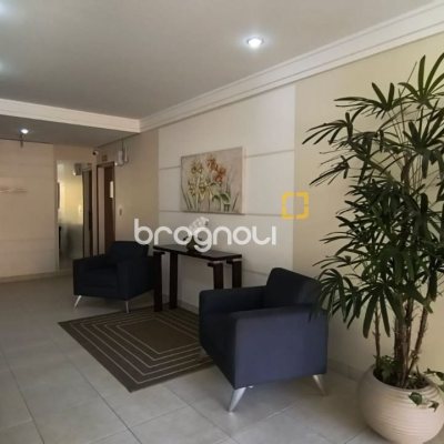 Apartamento com 81m², 2 quartos (sendo 1 suíte), 1 garagem, no bairro Coqueiros em Florianópolis