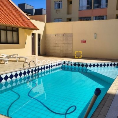 Apartamento com 81m², 2 quartos (sendo 1 suíte), 1 garagem, no bairro Coqueiros em Florianópolis