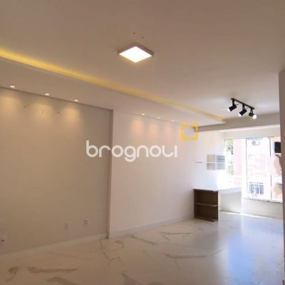 Apartamento com 81m², 2 quartos (sendo 1 suíte), 1 garagem, no bairro Coqueiros em Florianópolis