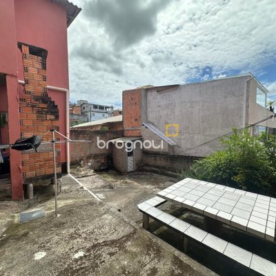 Casa com 175m², 6 quartos, 2 garagens, no bairro Beira Mar Norte em Florianópolis