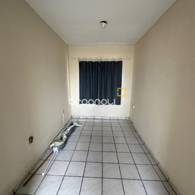 Casa com 175m², 6 quartos, 2 garagens, no bairro Beira Mar Norte em Florianópolis