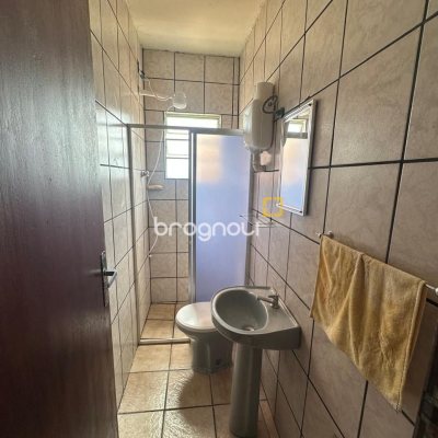 Casa com 175m², 6 quartos, 2 garagens, no bairro Beira Mar Norte em Florianópolis