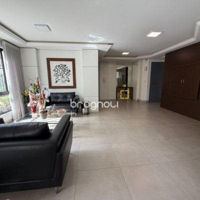 Cobertura com 148m², 3 quartos (sendo 2 suítes), 2 garagens, no bairro Agronômica em Florianópolis