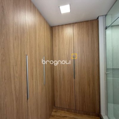 Cobertura com 148m², 3 quartos (sendo 2 suítes), 2 garagens, no bairro Agronômica em Florianópolis