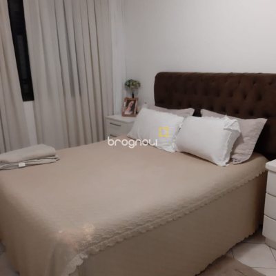 Apartamento com 70m², 2 quartos (sendo 1 suíte), 1 garagem, no bairro Itacorubi em Florianópolis