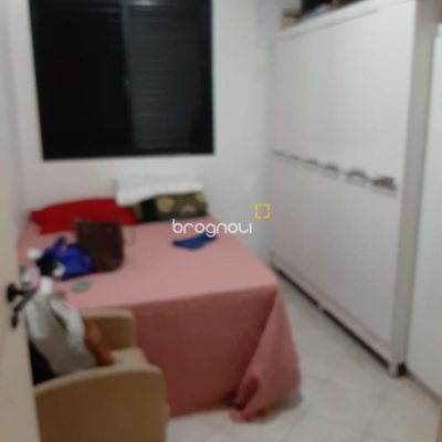 Apartamento com 70m², 2 quartos (sendo 1 suíte), 1 garagem, no bairro Itacorubi em Florianópolis