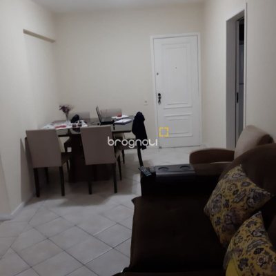 Apartamento com 70m², 2 quartos (sendo 1 suíte), 1 garagem, no bairro Itacorubi em Florianópolis