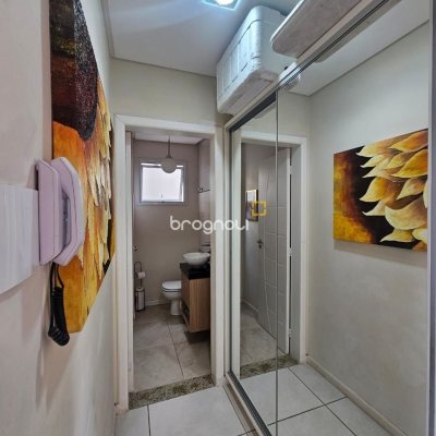 Casa com 220m², 4 quartos (sendo 1 suíte), 3 garagens, no bairro Bom Abrigo em Florianópolis