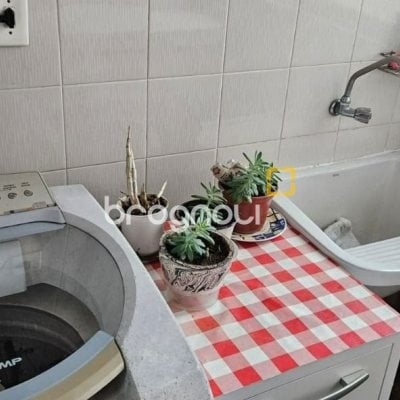 Apartamento com 101m², 3 quartos (sendo 1 suíte), 1 garagem, no bairro Canto em Florianópolis