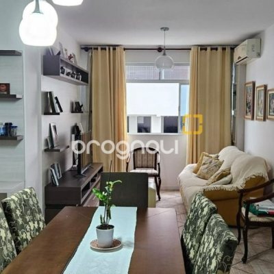 Apartamento com 101m², 3 quartos (sendo 1 suíte), 1 garagem, no bairro Canto em Florianópolis