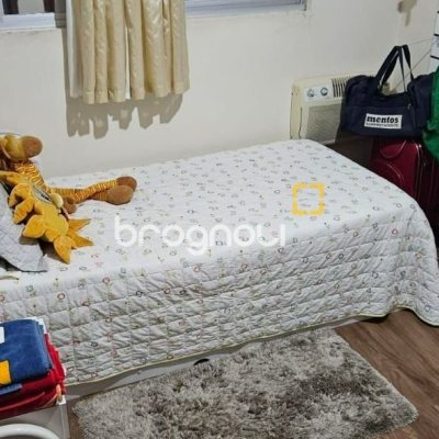 Apartamento com 101m², 3 quartos (sendo 1 suíte), 1 garagem, no bairro Canto em Florianópolis