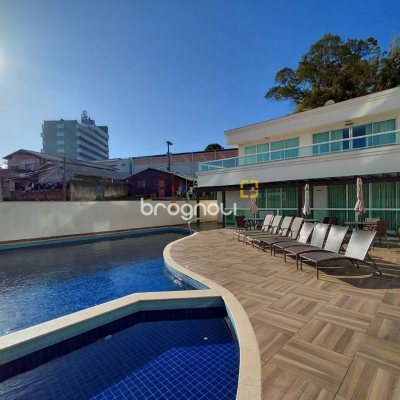 Apartamento com 77m², 2 quartos (sendo 1 suíte), 2 garagens, no bairro Itacorubi em Florianópolis