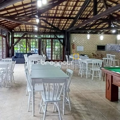 Casa de Condomínio com 73m², 2 quartos, 1 garagem, no bairro Lagoa da Conceição em Florianópolis