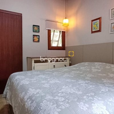 Casa de Condomínio com 73m², 2 quartos, 1 garagem, no bairro Lagoa da Conceição em Florianópolis