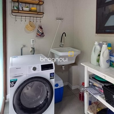 Casa de Condomínio com 73m², 2 quartos, 1 garagem, no bairro Lagoa da Conceição em Florianópolis