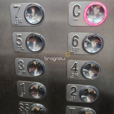 Cobertura com 116m², 2 quartos (sendo 1 suíte), 2 garagens, no bairro Capoeiras em Florianópolis