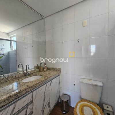 Cobertura com 116m², 2 quartos (sendo 1 suíte), 2 garagens, no bairro Capoeiras em Florianópolis