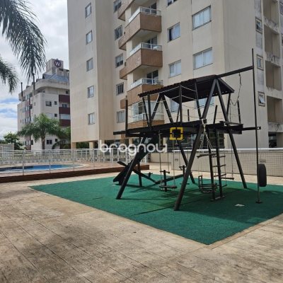 Cobertura com 116m², 2 quartos (sendo 1 suíte), 2 garagens, no bairro Capoeiras em Florianópolis