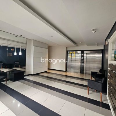 Cobertura com 116m², 2 quartos (sendo 1 suíte), 2 garagens, no bairro Capoeiras em Florianópolis