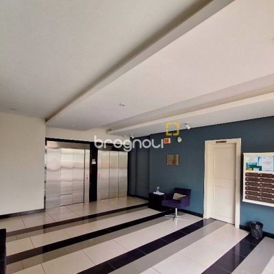 Cobertura com 116m², 2 quartos (sendo 1 suíte), 2 garagens, no bairro Capoeiras em Florianópolis