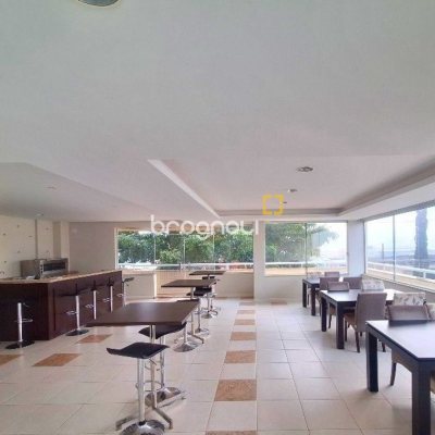 Cobertura com 116m², 2 quartos (sendo 1 suíte), 2 garagens, no bairro Capoeiras em Florianópolis