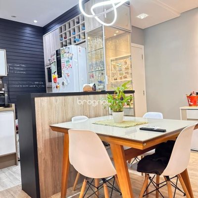 Apartamento com 83m², 3 quartos (sendo 1 suíte), 1 garagem, no bairro Campinas em São José