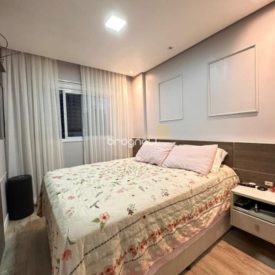 Apartamento com 83m², 3 quartos (sendo 1 suíte), 1 garagem, no bairro Campinas em São José
