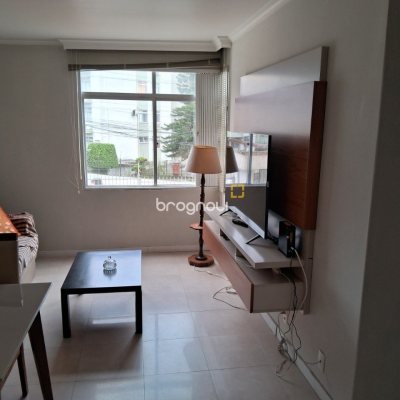 Apartamento com 57m², 2 quartos, 1 garagem, no bairro Carvoeira em Florianópolis