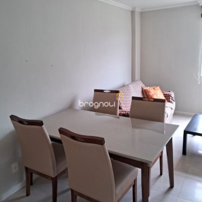 Apartamento com 57m², 2 quartos, 1 garagem, no bairro Carvoeira em Florianópolis