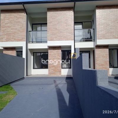 Casa com 70m², 2 quartos (sendo 2 suítes), 1 garagem, no bairro Areias em São José