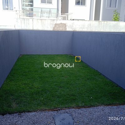 Casa com 70m², 2 quartos (sendo 2 suítes), 1 garagem, no bairro Areias em São José