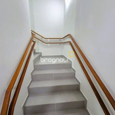Apartamento com 48m², 2 quartos, 1 garagem, no bairro Sertão do Maruim em São José