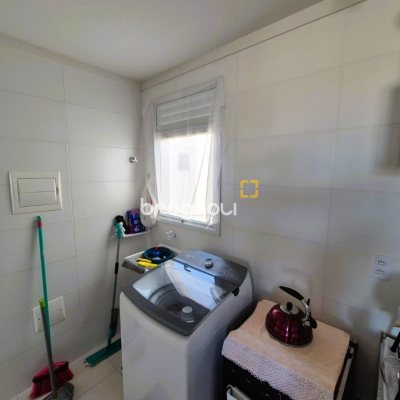 Apartamento com 48m², 2 quartos, 1 garagem, no bairro Sertão do Maruim em São José