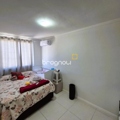 Apartamento com 48m², 2 quartos, 1 garagem, no bairro Sertão do Maruim em São José
