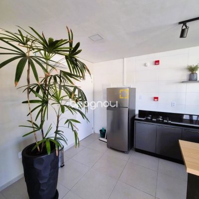 Apartamento com 48m², 2 quartos, 1 garagem, no bairro Sertão do Maruim em São José