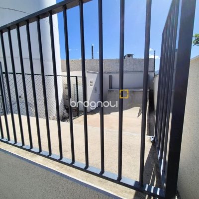Apartamento com 48m², 2 quartos, 1 garagem, no bairro Sertão do Maruim em São José