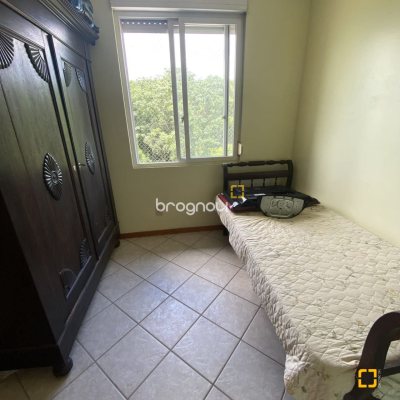 Cobertura com 150m², 3 quartos (sendo 1 suíte), 2 garagens, no bairro Pantanal em Florianópolis
