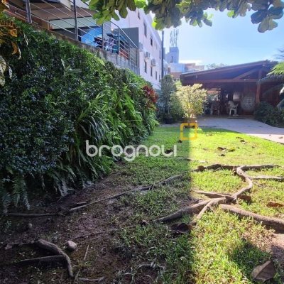 Terreno com 556m², no bairro Jurerê Internacional em Florianópolis