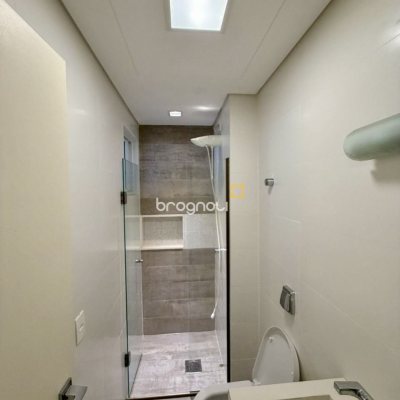 Apartamento com 130m², 4 quartos (sendo 2 suítes), 3 garagens, no bairro Agronômica em Florianópolis