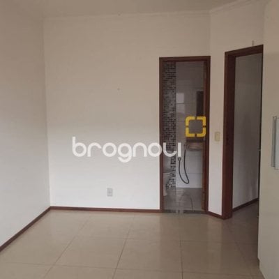 Apartamento com 63m², 2 quartos (sendo 1 suíte), 1 garagem, no bairro Ingleses em Florianópolis