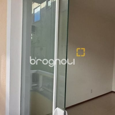Apartamento com 63m², 2 quartos (sendo 1 suíte), 1 garagem, no bairro Ingleses em Florianópolis