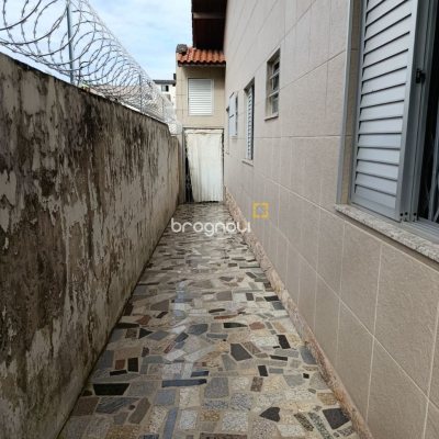 Casa com 139m², 3 quartos (sendo 1 suíte), 2 garagens, no bairro Jardim Atlântico em Florianópolis