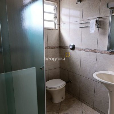Casa com 139m², 3 quartos (sendo 1 suíte), 2 garagens, no bairro Jardim Atlântico em Florianópolis