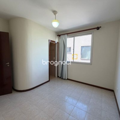 Apartamento com 96m², 3 quartos (sendo 1 suíte), 1 garagem, no bairro Capoeiras em Florianópolis