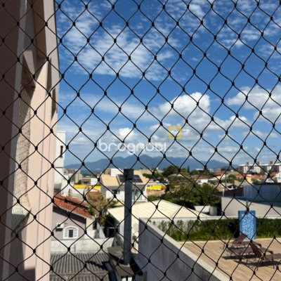 Apartamento com 96m², 3 quartos (sendo 1 suíte), 1 garagem, no bairro Capoeiras em Florianópolis