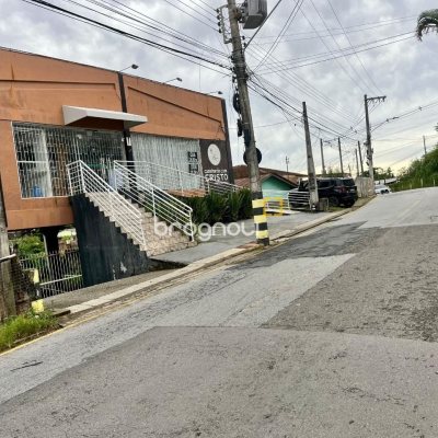 Terreno com 294m², no bairro Areias em São José