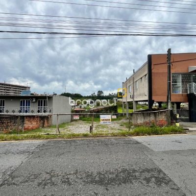 Terreno com 294m², no bairro Areias em São José